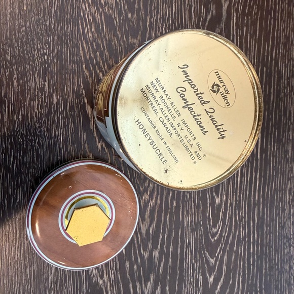 England Advertising Bucket Blue Floral Biscuits Lithograph Tin Can Handle - Picture 5 of 5